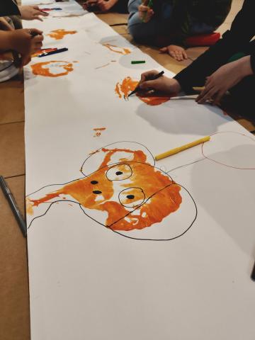 Fragment ilustracji malowanej przez dzieci
